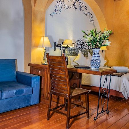 Hotel Boutique Casona De La China Poblana - Adults Only Puebla Bagian luar foto