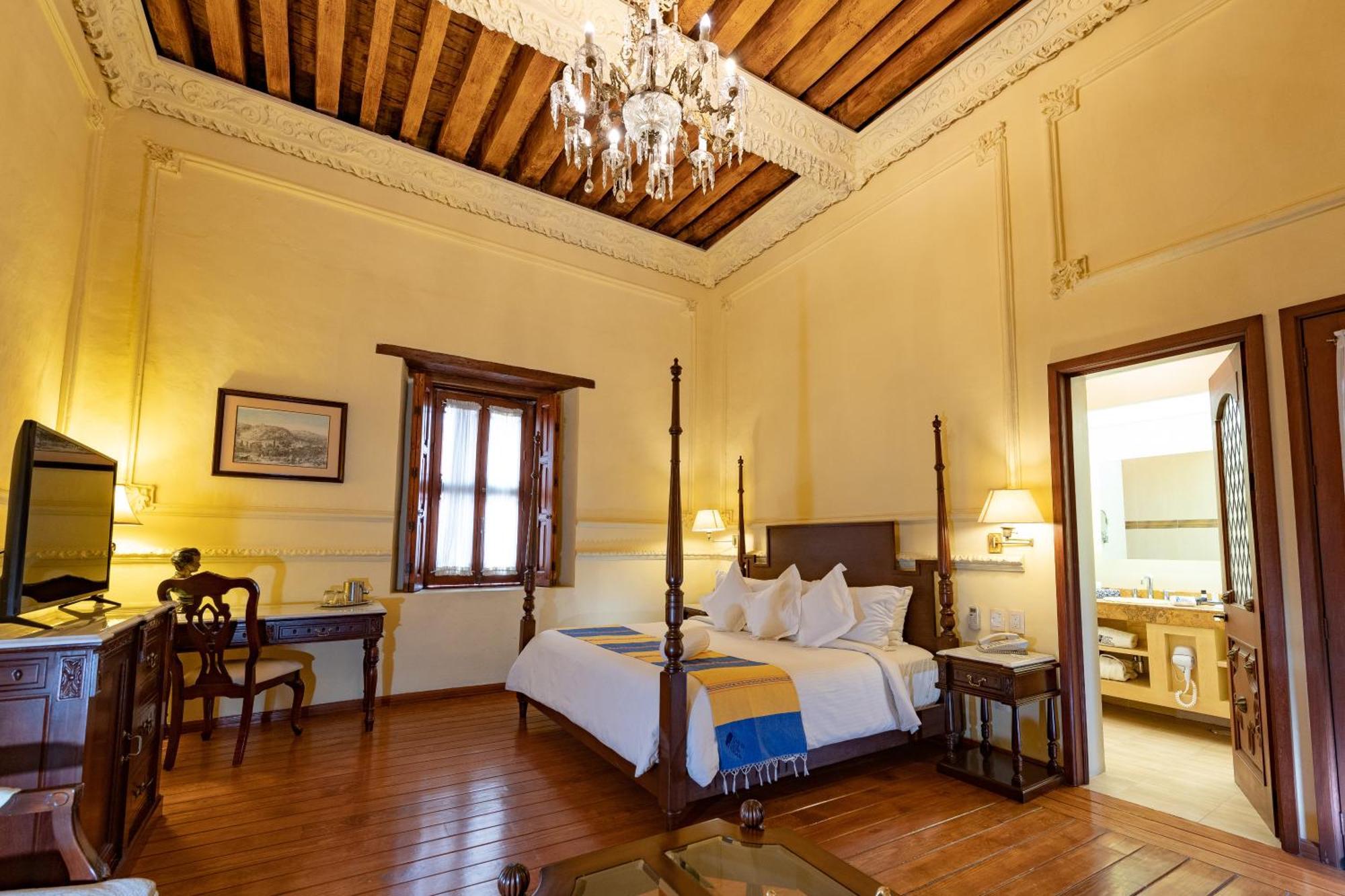 Hotel Boutique Casona De La China Poblana - Adults Only Puebla Bagian luar foto