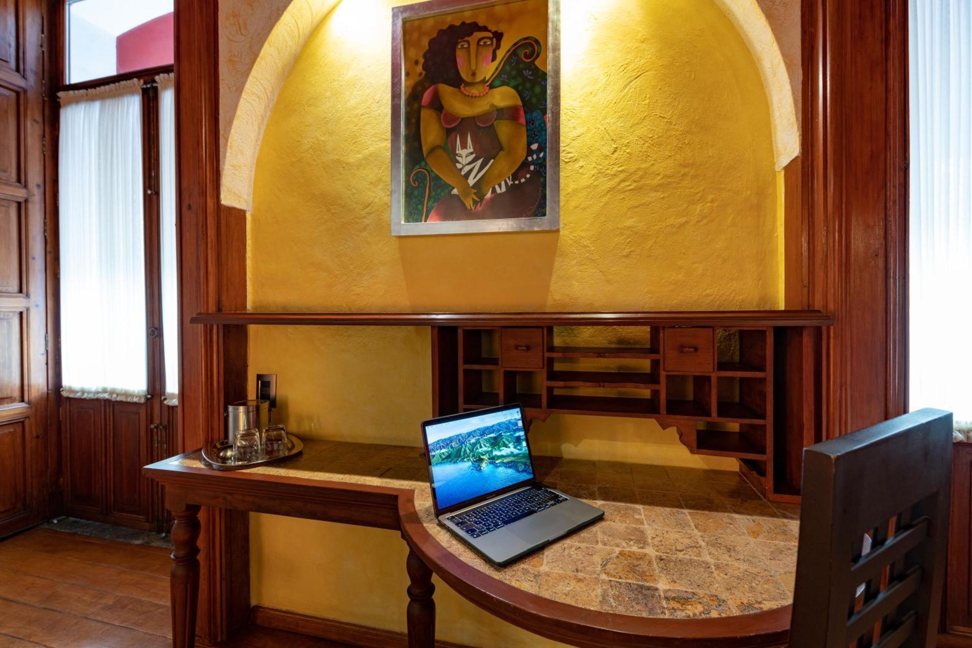 Hotel Boutique Casona De La China Poblana - Adults Only Puebla Bagian luar foto