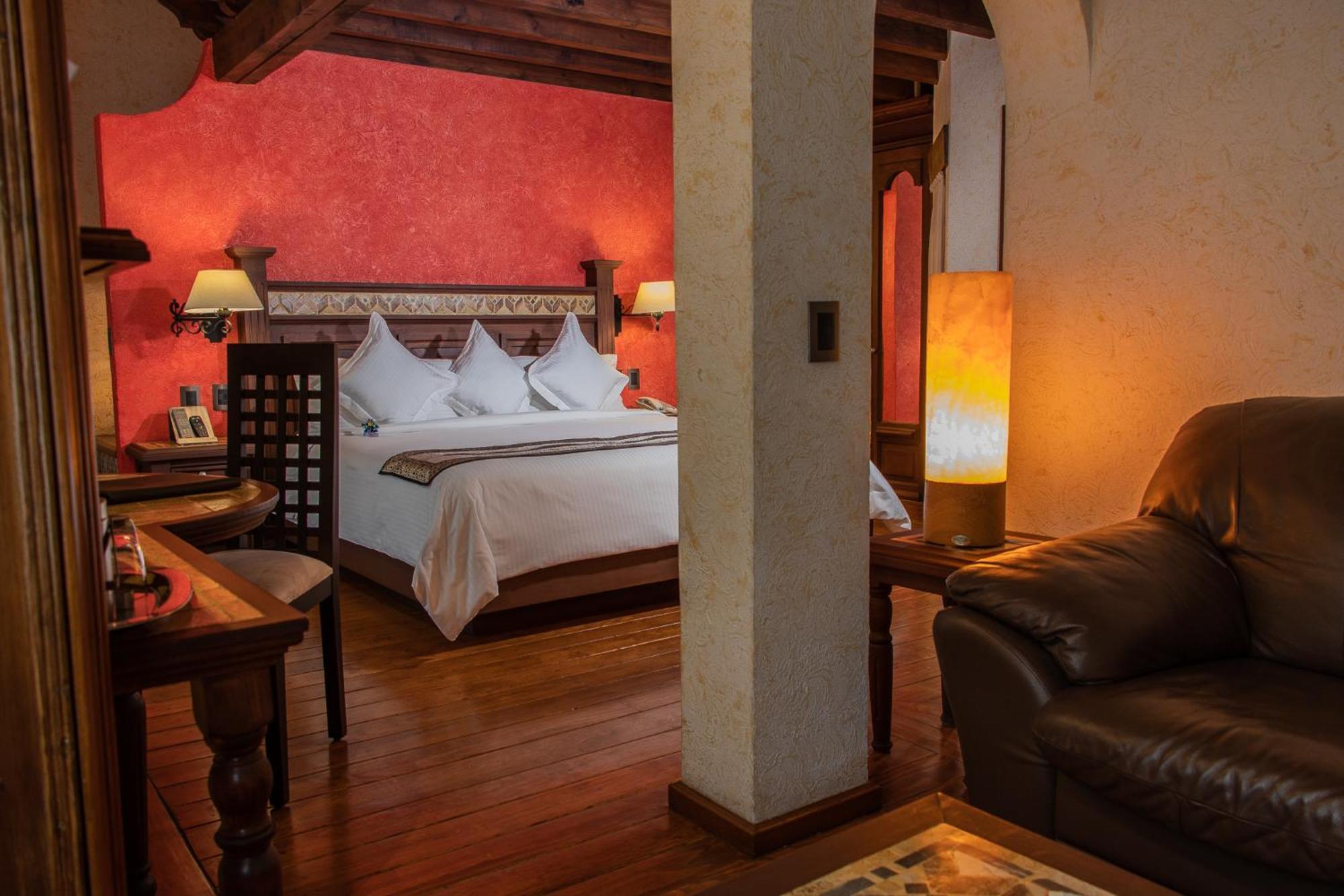 Hotel Boutique Casona De La China Poblana - Adults Only Puebla Bagian luar foto